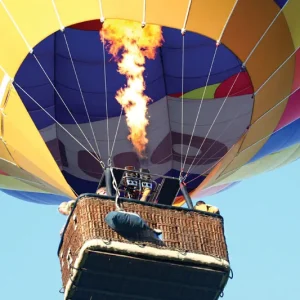 hot-baloon-kashmir-srinagar_charzan_holidays