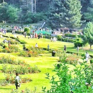 Famous-Kokarnag-garden_charzan_holidays