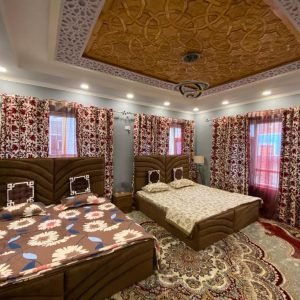 Guest_house booking_in_kashmir_charzan_holidays