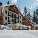 Gulmarg hotels booking charzan holidays