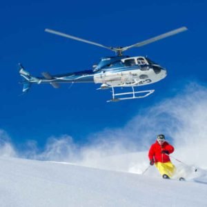 Heli-Skiing-at-Gulmarg-a-new-tourist-attraction_charzan_holidays