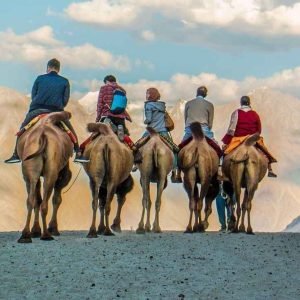 Places-to-visit-in-Leh-Ladakh_charzan_holidays