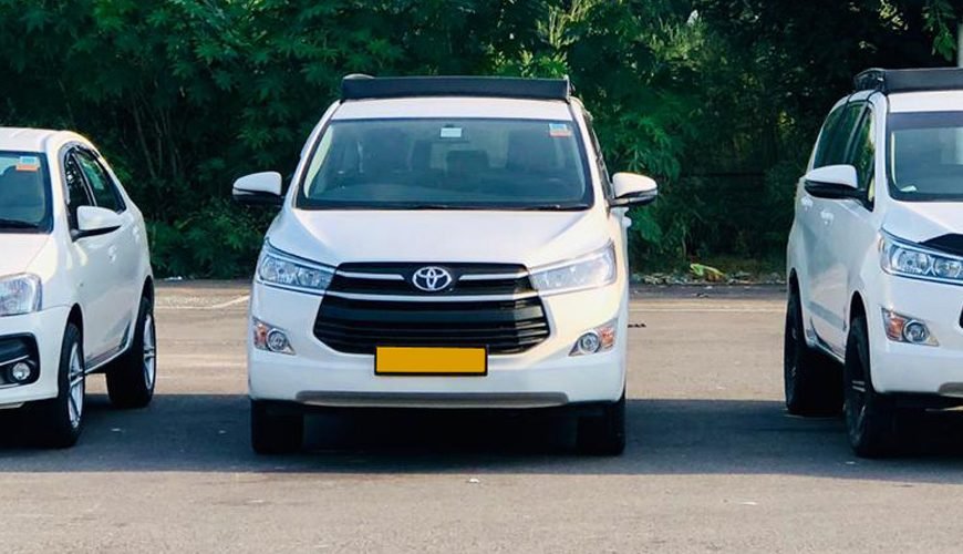 car rental kashmir charzan holidays