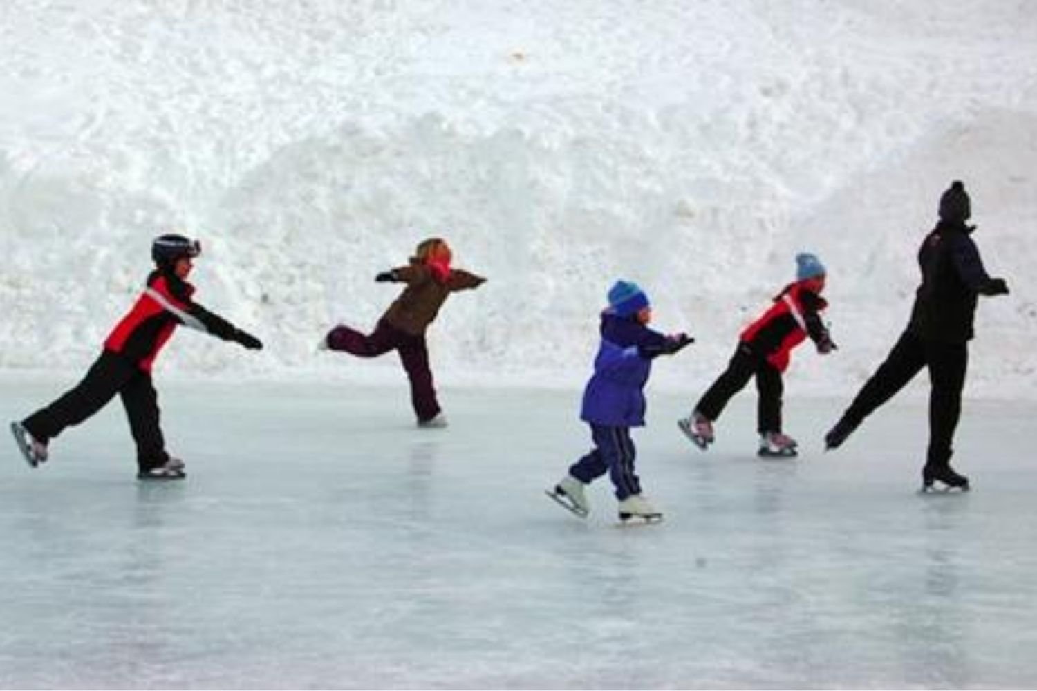 Ice Skating in Kashmir : Glide Through a Winter Wonderland