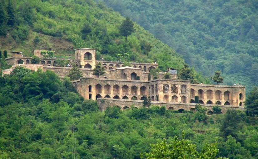 Pari Mahal Garden, Srinagar: The Enchanted Garden of the Mughal Era