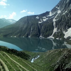 Vishansar_Lake_charzan_holidays