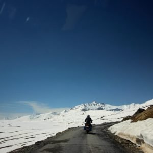 baralacha-pass-ladakh-india_charzan_holidays