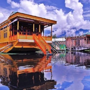 dalLake_charzan_holidays