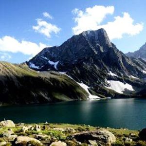 kishansar lake jammu charzan holidays