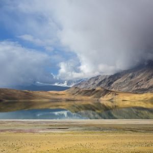 Kyagar Tso Lake