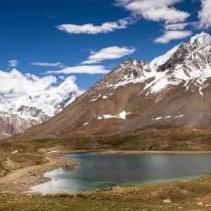 lang-tso-and-stat-tso-lake_charzan_holidays