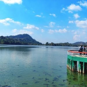 mansar-lake_charzan_holidays