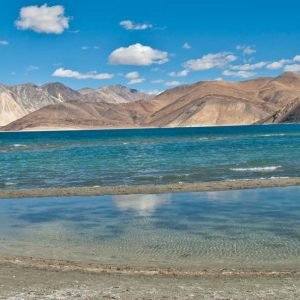 pangong-lake_charzan_holidays