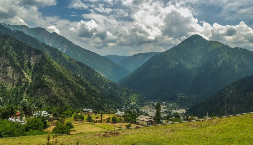 Teetwal Valley: The Enchanting Gateway to Serenity