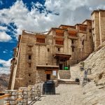 leh ladakh india charzan holidays