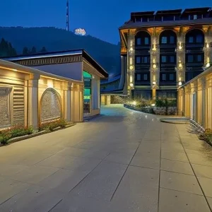 Hotel Booking in Srinagar charzan holidays