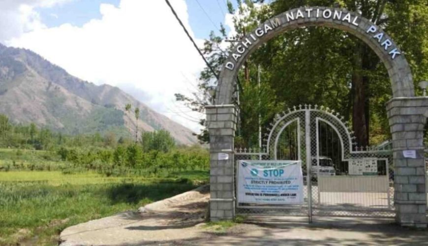 National Parks in Jammu and Kashmir charzan holidays