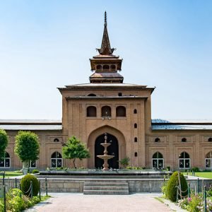 Religious Places in Kashmir charzan holidays